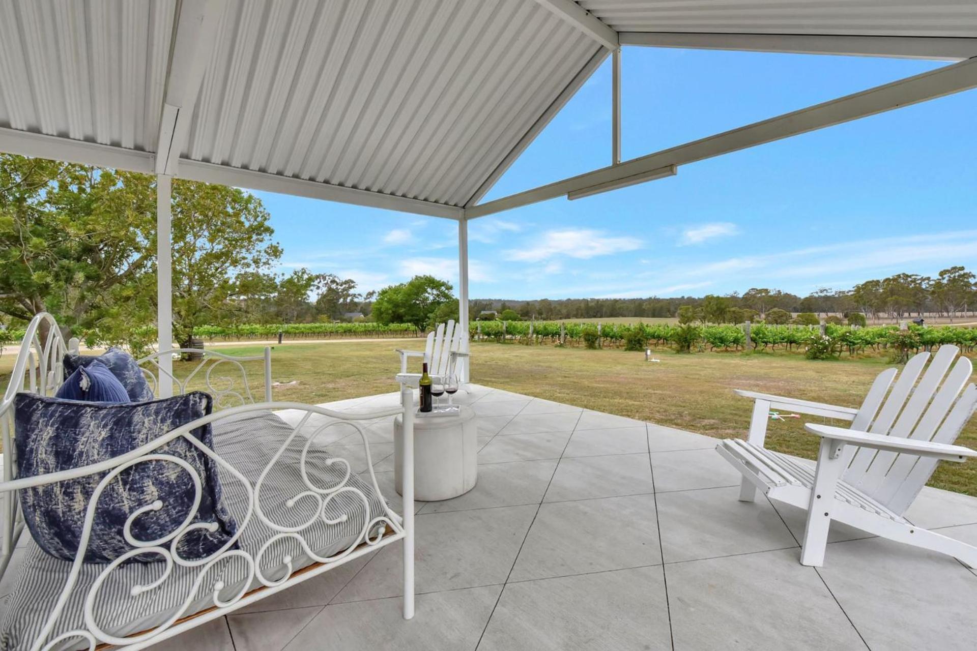 Bracken Ridge Vineyard The Entire Estate Rothbury Екстер'єр фото