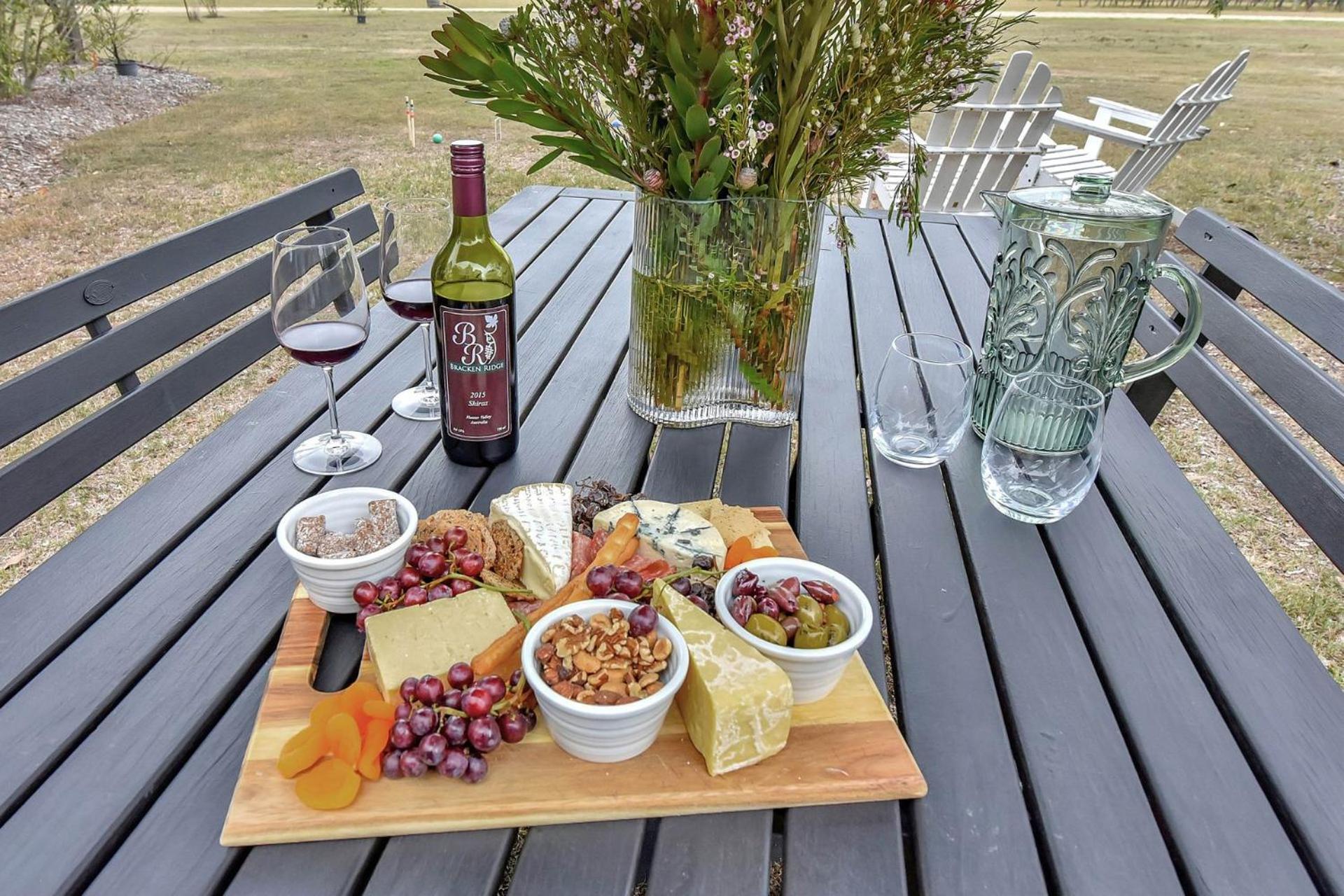 Bracken Ridge Vineyard The Entire Estate Rothbury Екстер'єр фото